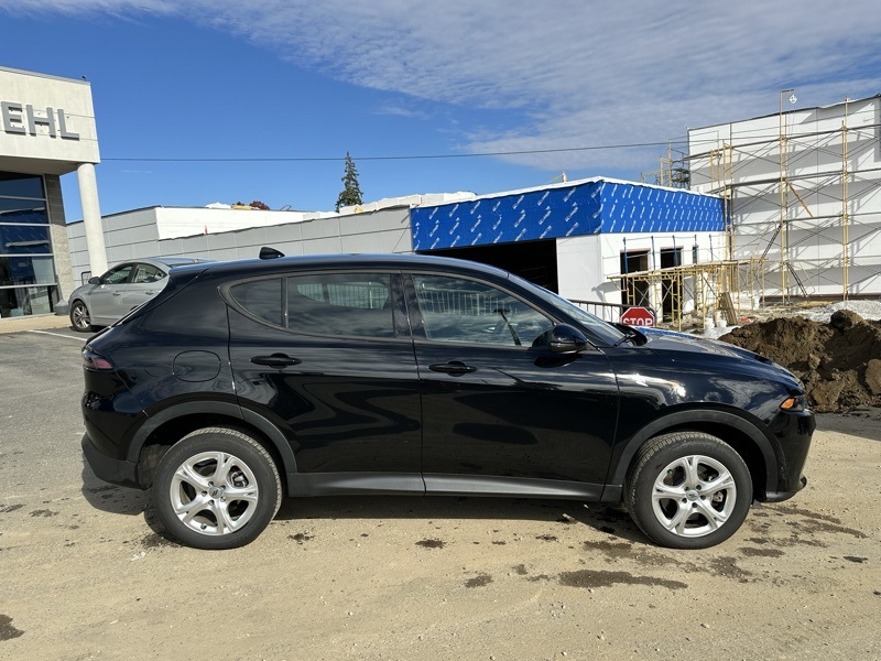 2024 Dodge Hornet GT photo 2