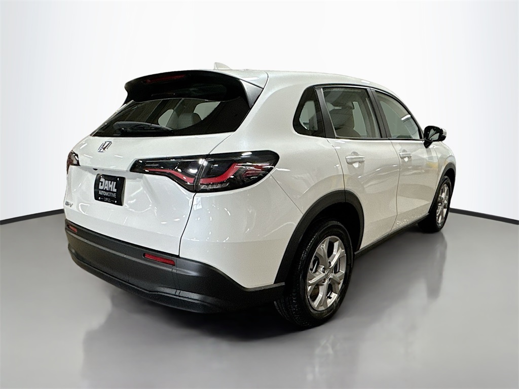 2025 Honda HR-V LX photo 6