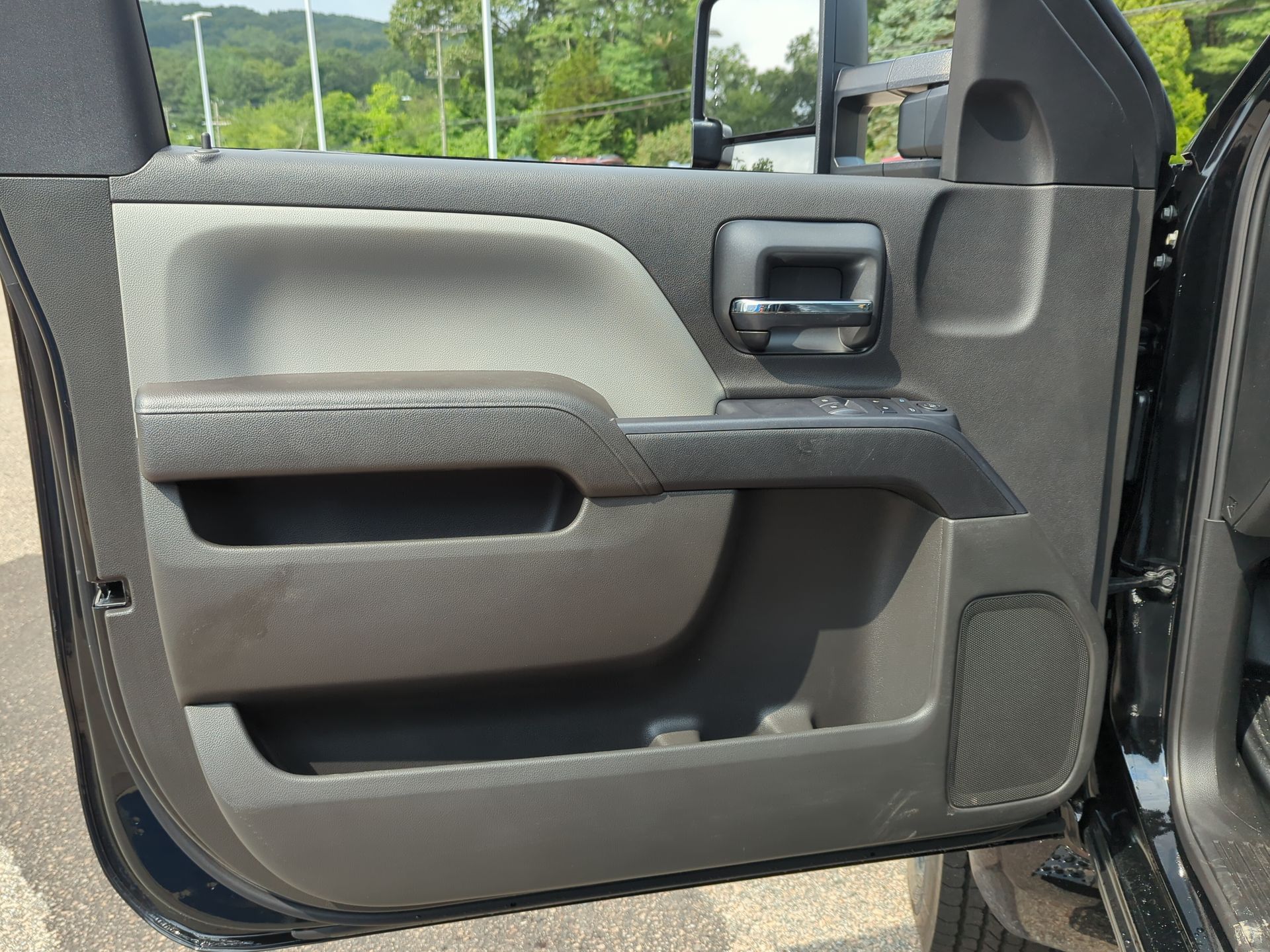 2024 Chevrolet Silverado 5500HD Work Truck photo 10