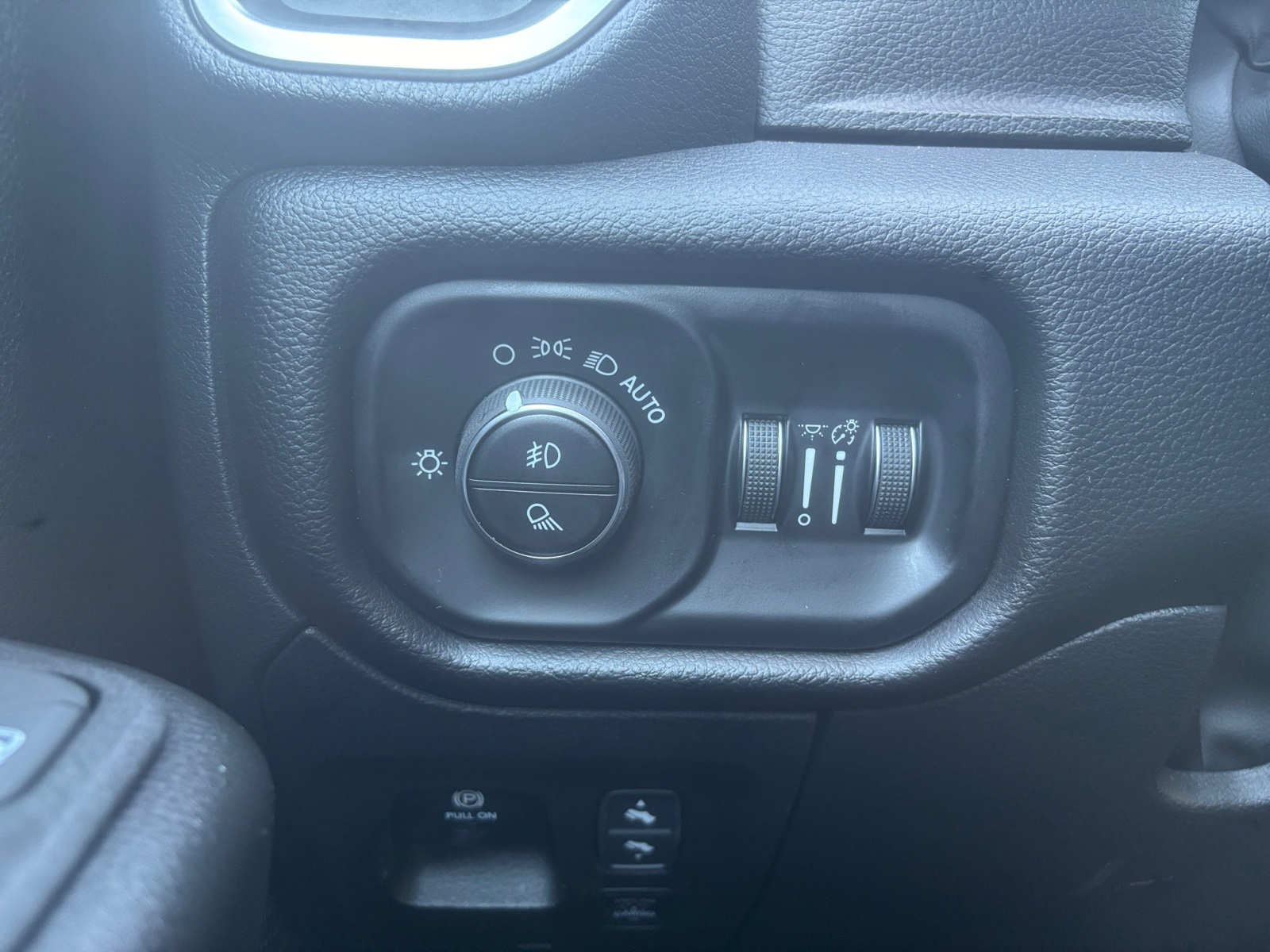 2025 Ram 1500 Big Horn Lone Star photo 18