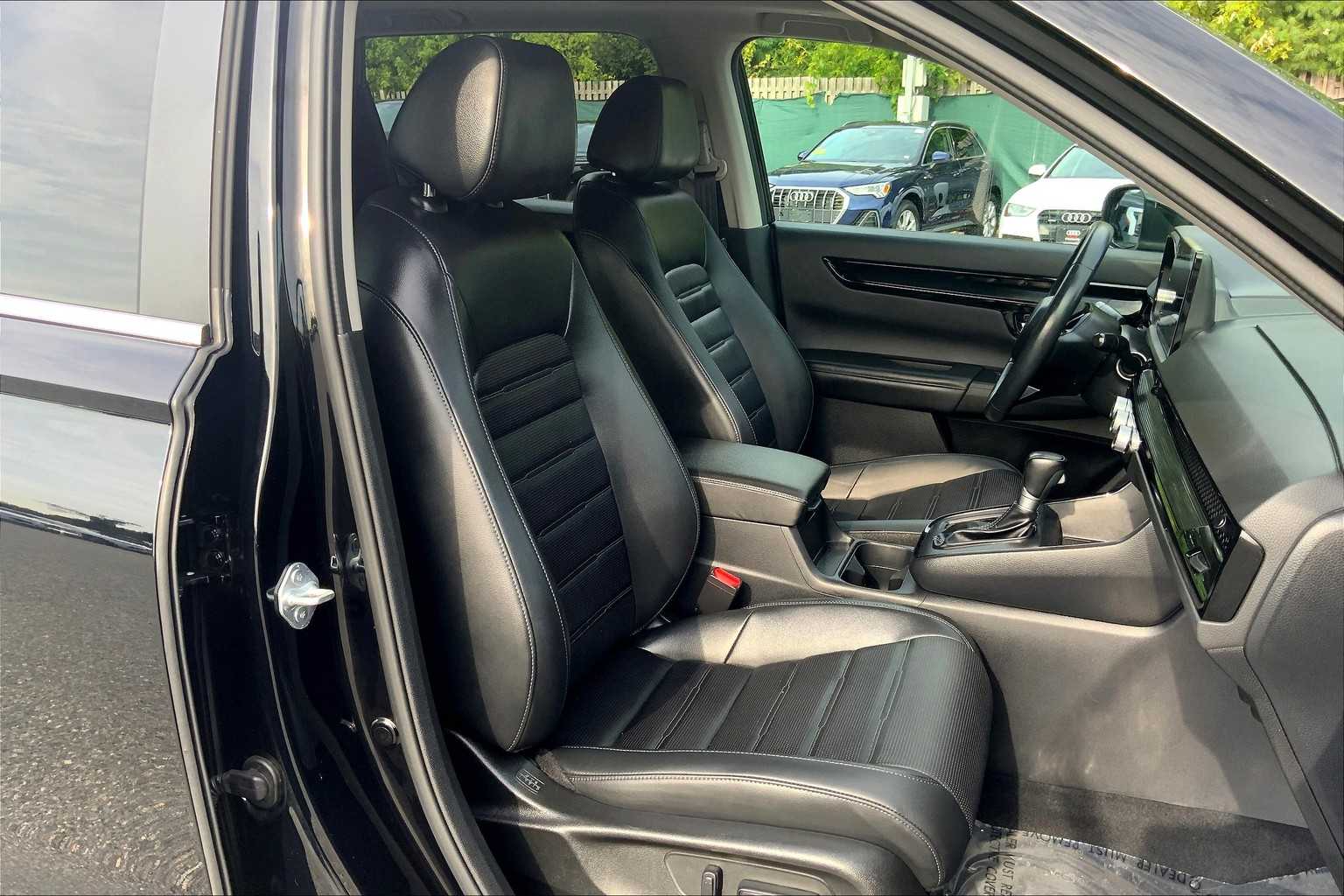 2024 Honda CR-V EX-L photo 7