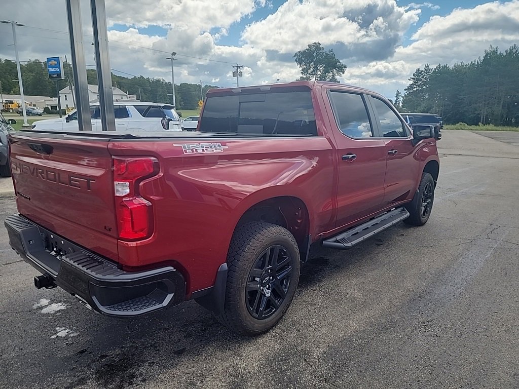 2024 Chevrolet Silverado 1500 LT Trail Boss photo 4