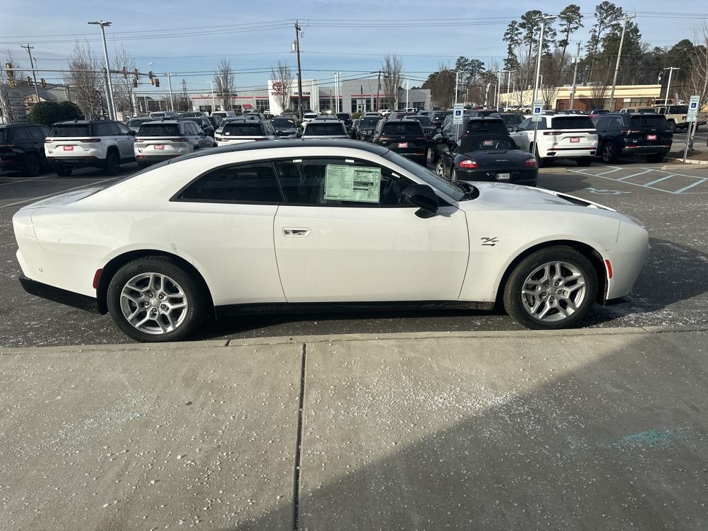 2025 Dodge Charger Daytona R/T AWD photo 18