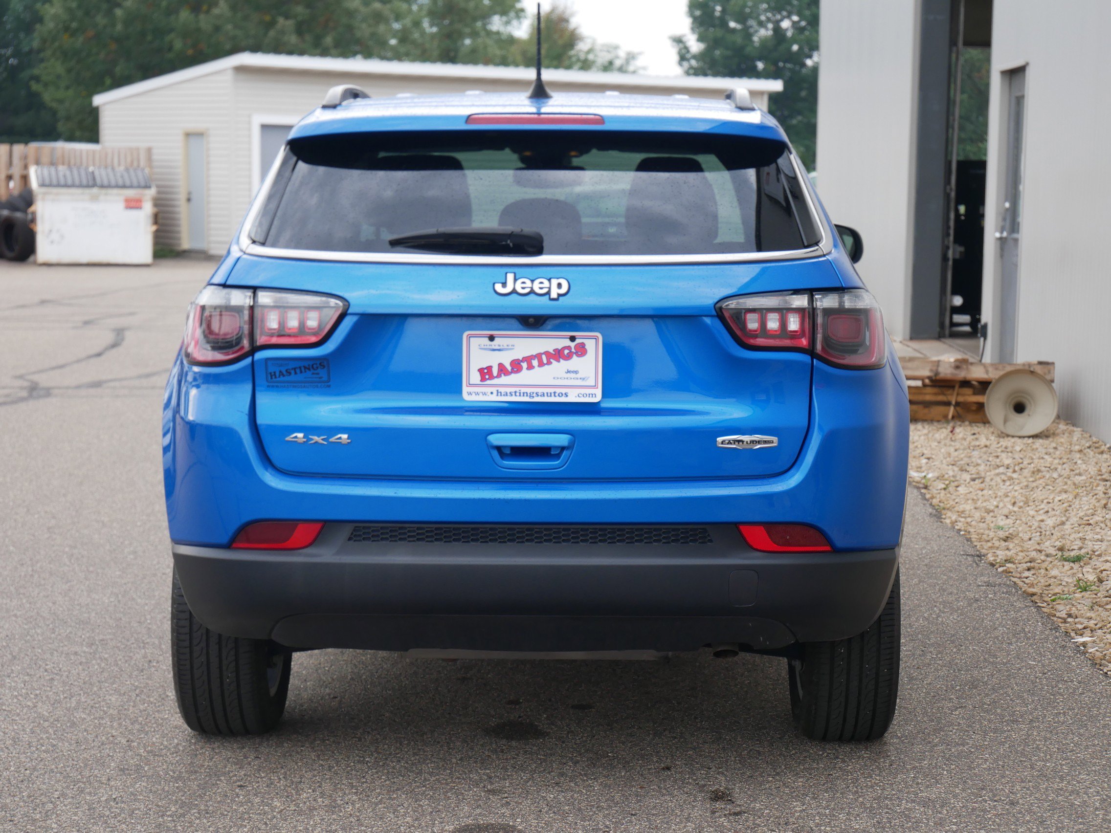 2022 Jeep Compass Latitude Lux photo 4