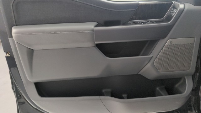 Used 2021 DARK BLUE Ford LARIAT image 24