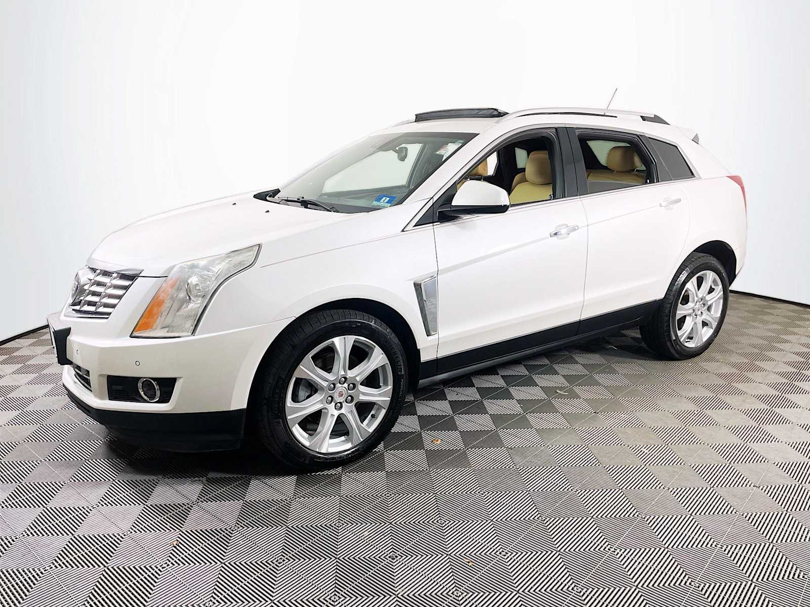 2015 Cadillac SRX Premium Collection's photo