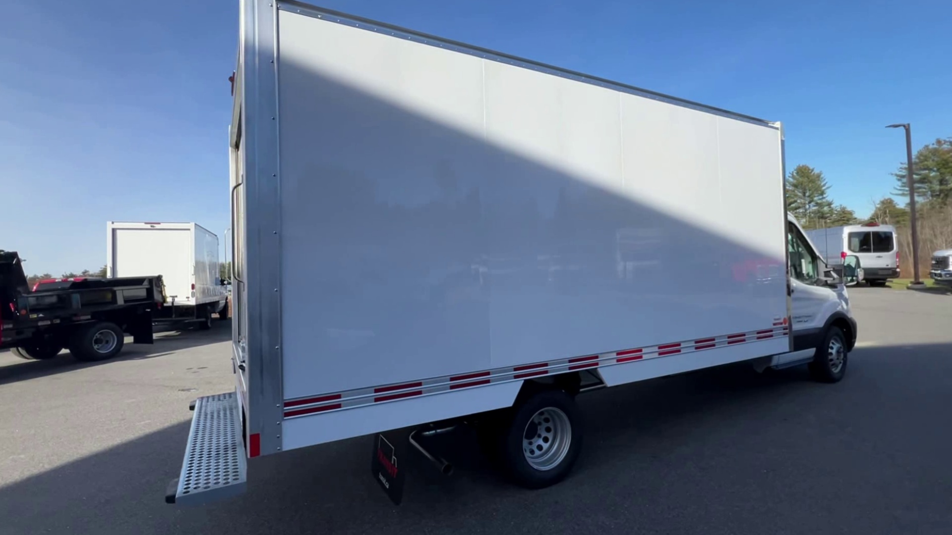 2023 Ford Transit Chassis Cutaway photo 13