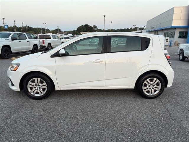 2020 Chevrolet Sonic LT photo 4