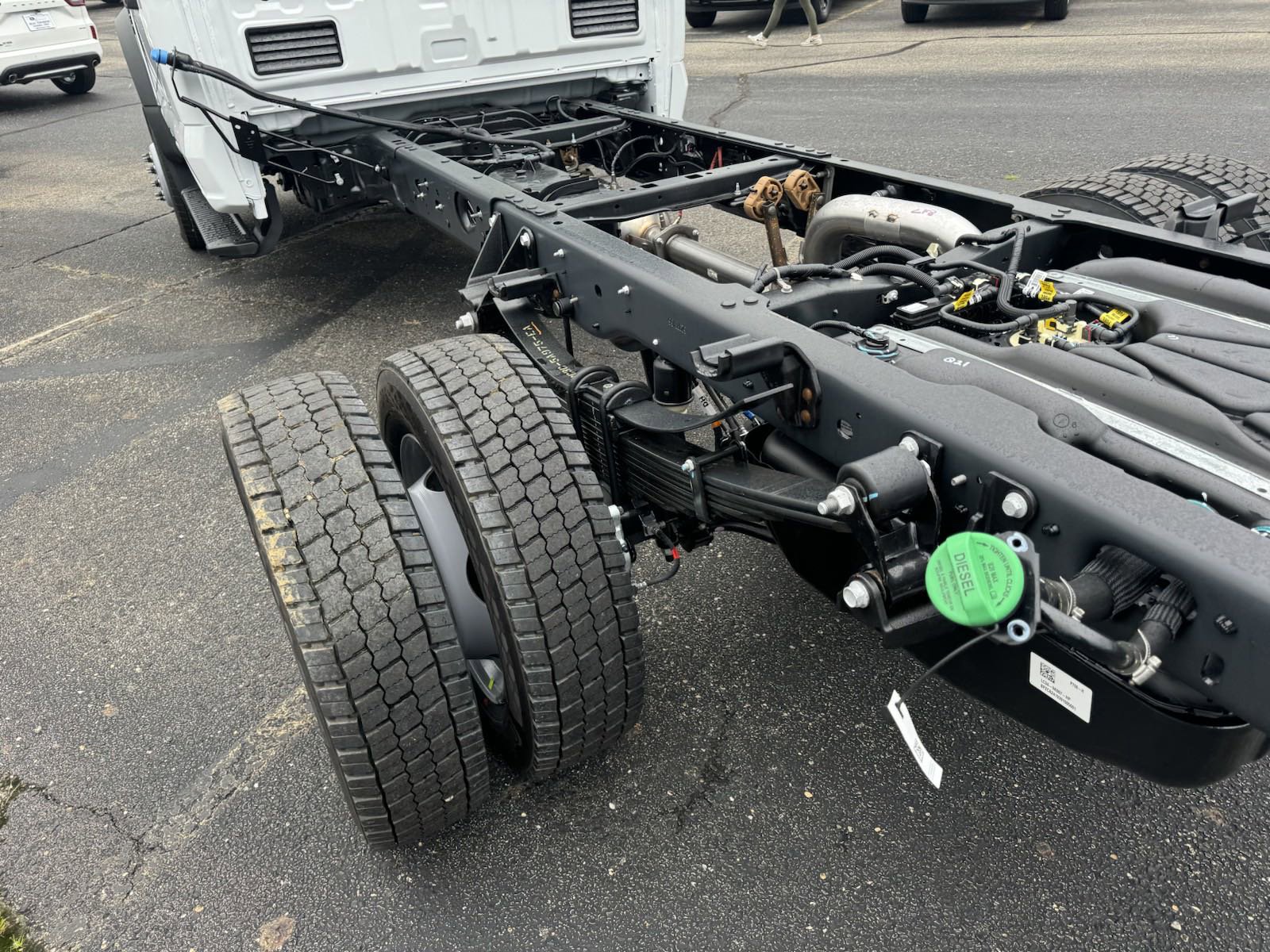 2024 Ford F-550 XL photo 4