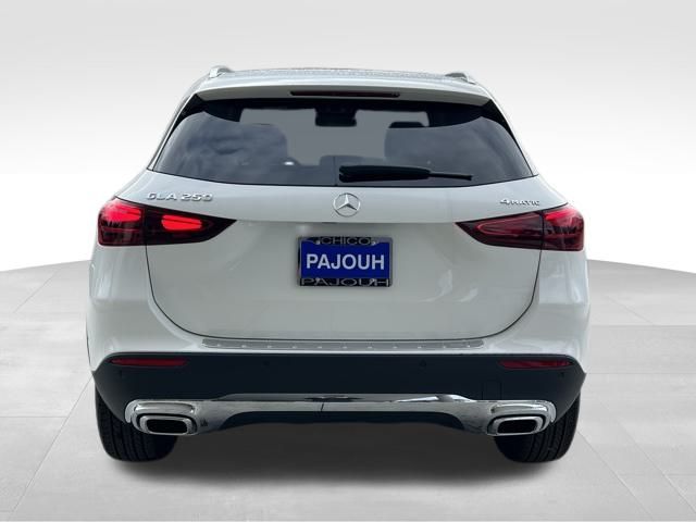 2025 Mercedes Benz GLA 250 4MATIC photo 6