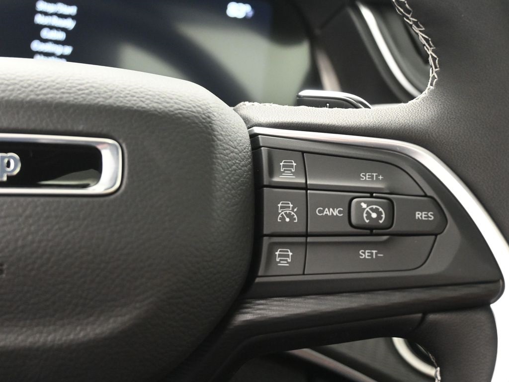 2025 Jeep Grand Cherokee Altitude X photo 21