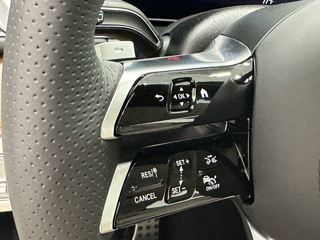 2026 Mercedes Benz GLS 450 4MATIC photo 27