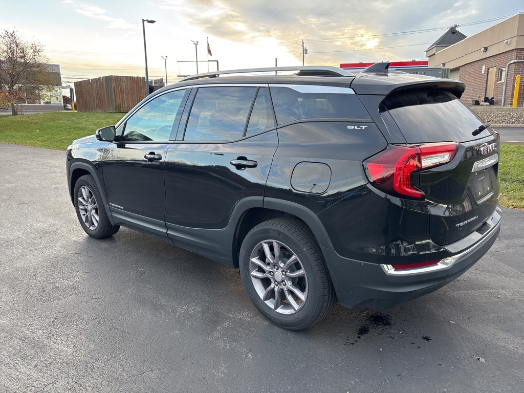 2022 Gmc Terrain SLT photo 3