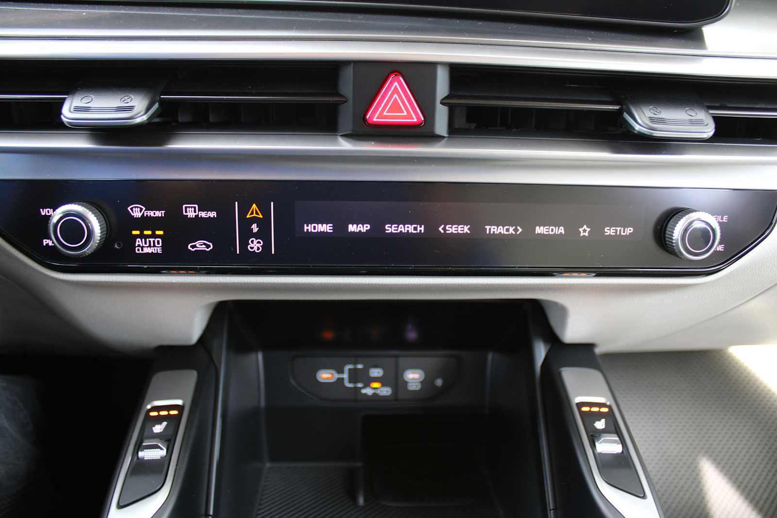2026 Kia Sorento S photo 34