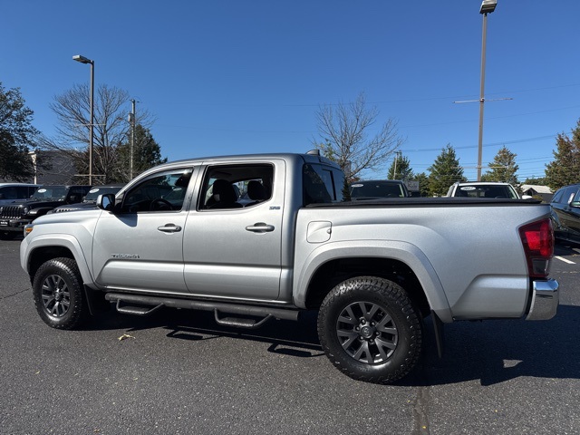 2022 Toyota Tacoma SR5 photo 5