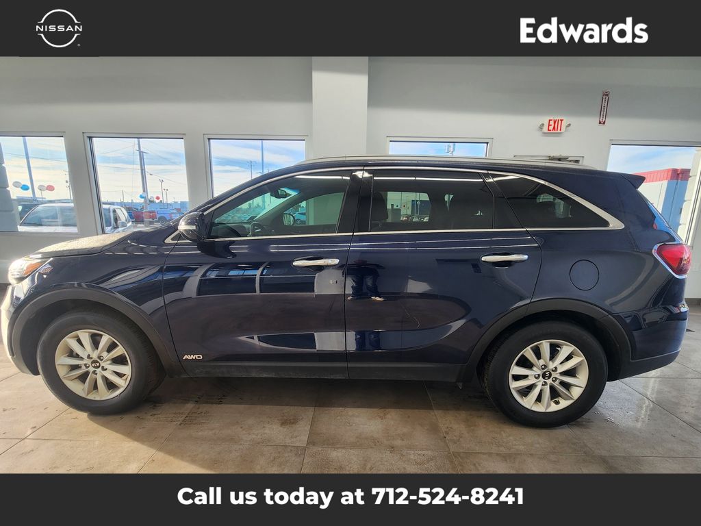 2019 Kia Sorento LX S photo 5