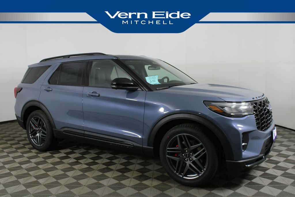 2026 Ford Explorer ST's photo