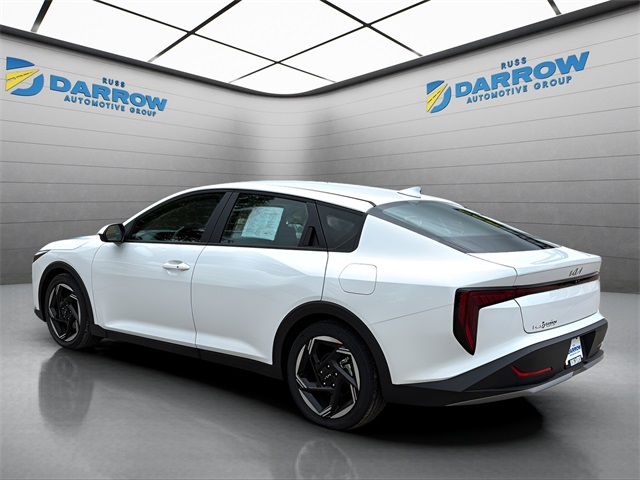 2025 Kia K4 EX photo 3
