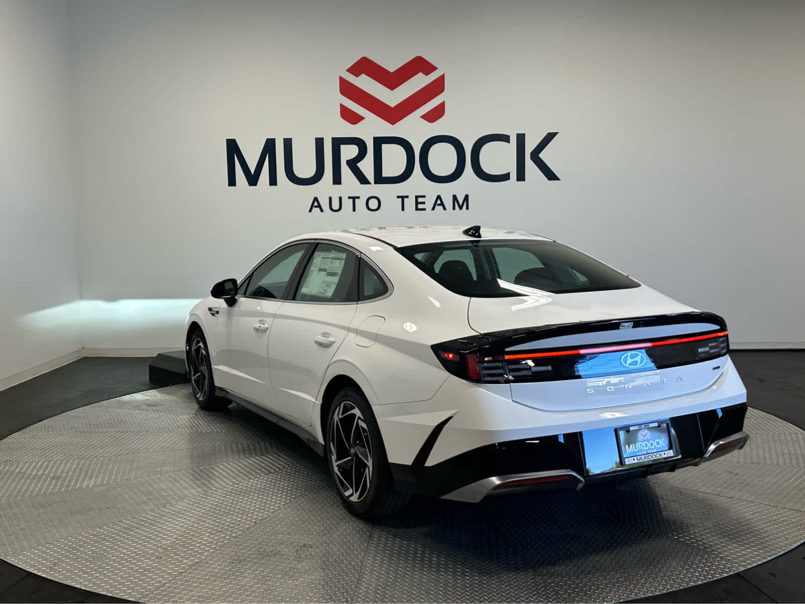 2026 Hyundai Sonata SEL Sport photo 4