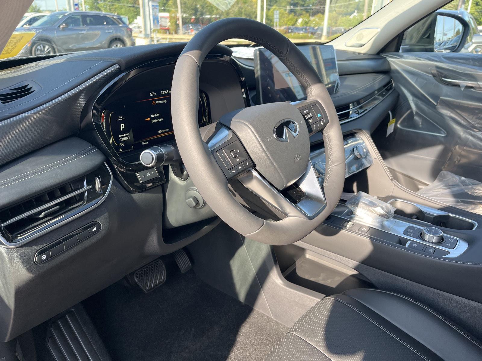 2026 Infiniti QX60 Luxe AWD photo 8