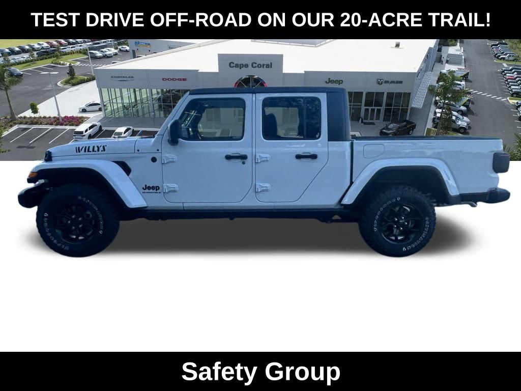 2025 Jeep Gladiator Willys photo 6