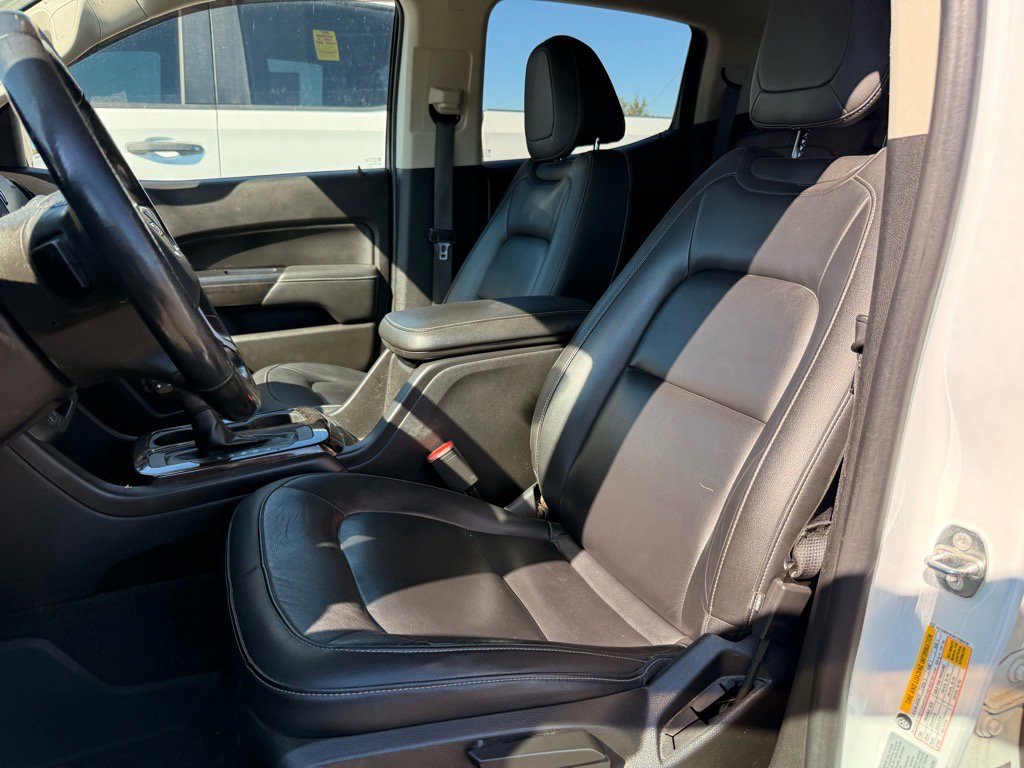 2017 Gmc Canyon SLT photo 4