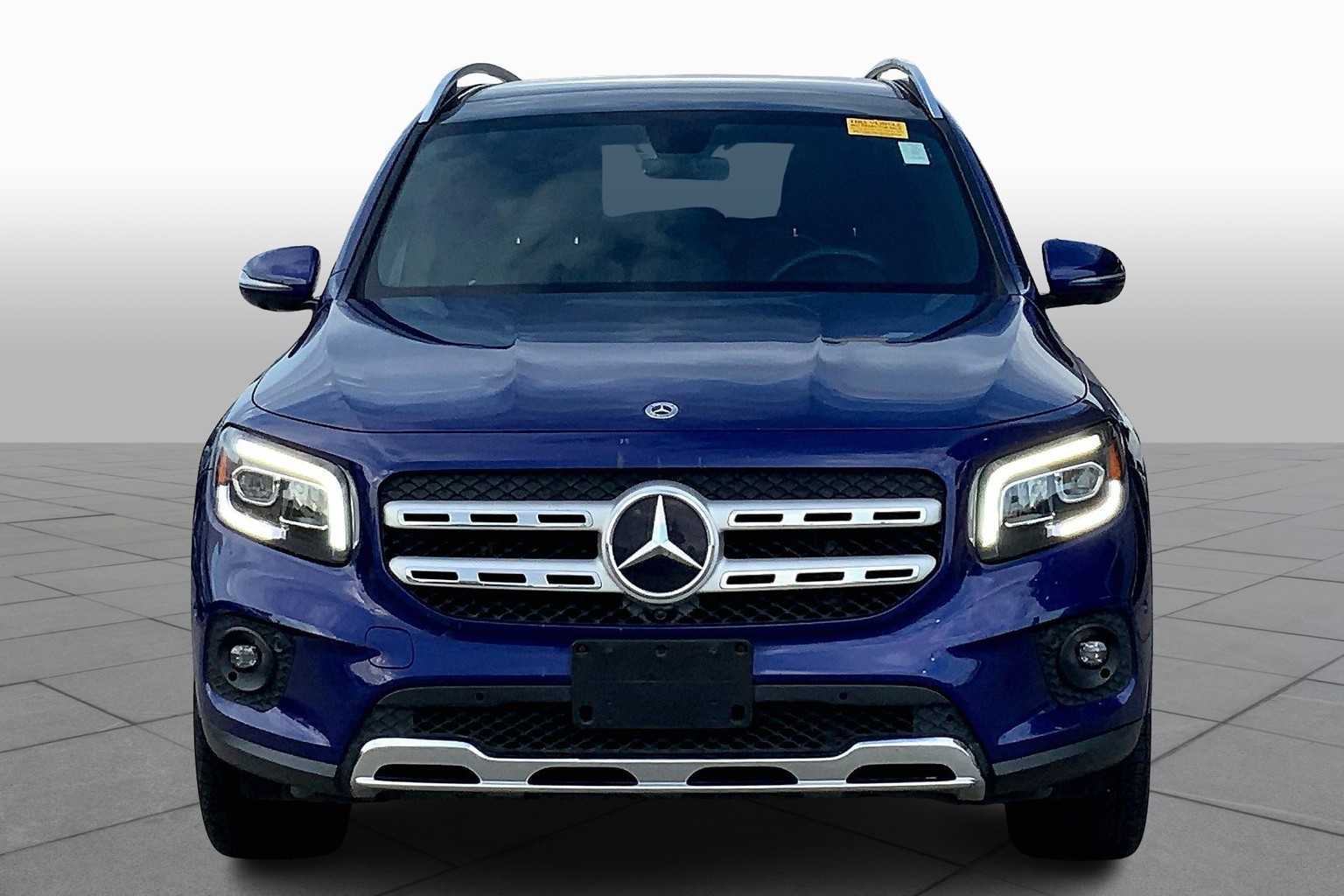 2021 Mercedes Benz GLB 250 photo 2