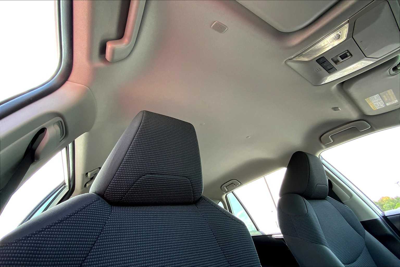 2024 Toyota RAV4 LE photo 11
