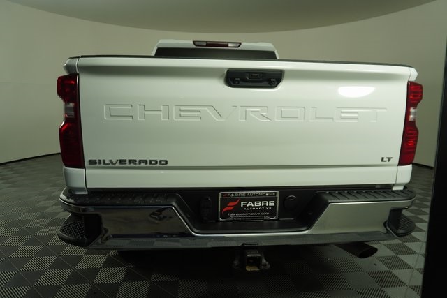 2024 Chevrolet Silverado 2500HD LT photo 3