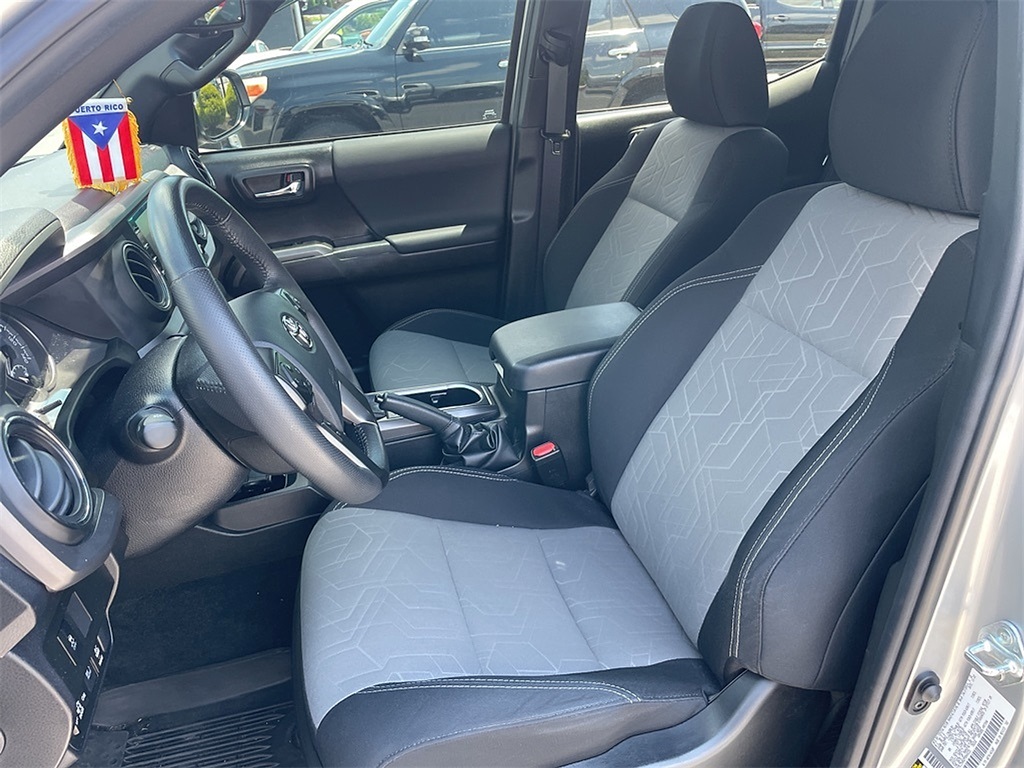 2023 Toyota Tacoma TRD Sport photo 4
