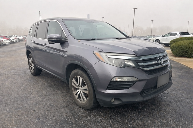 2017 Honda Pilot EX-L's photo