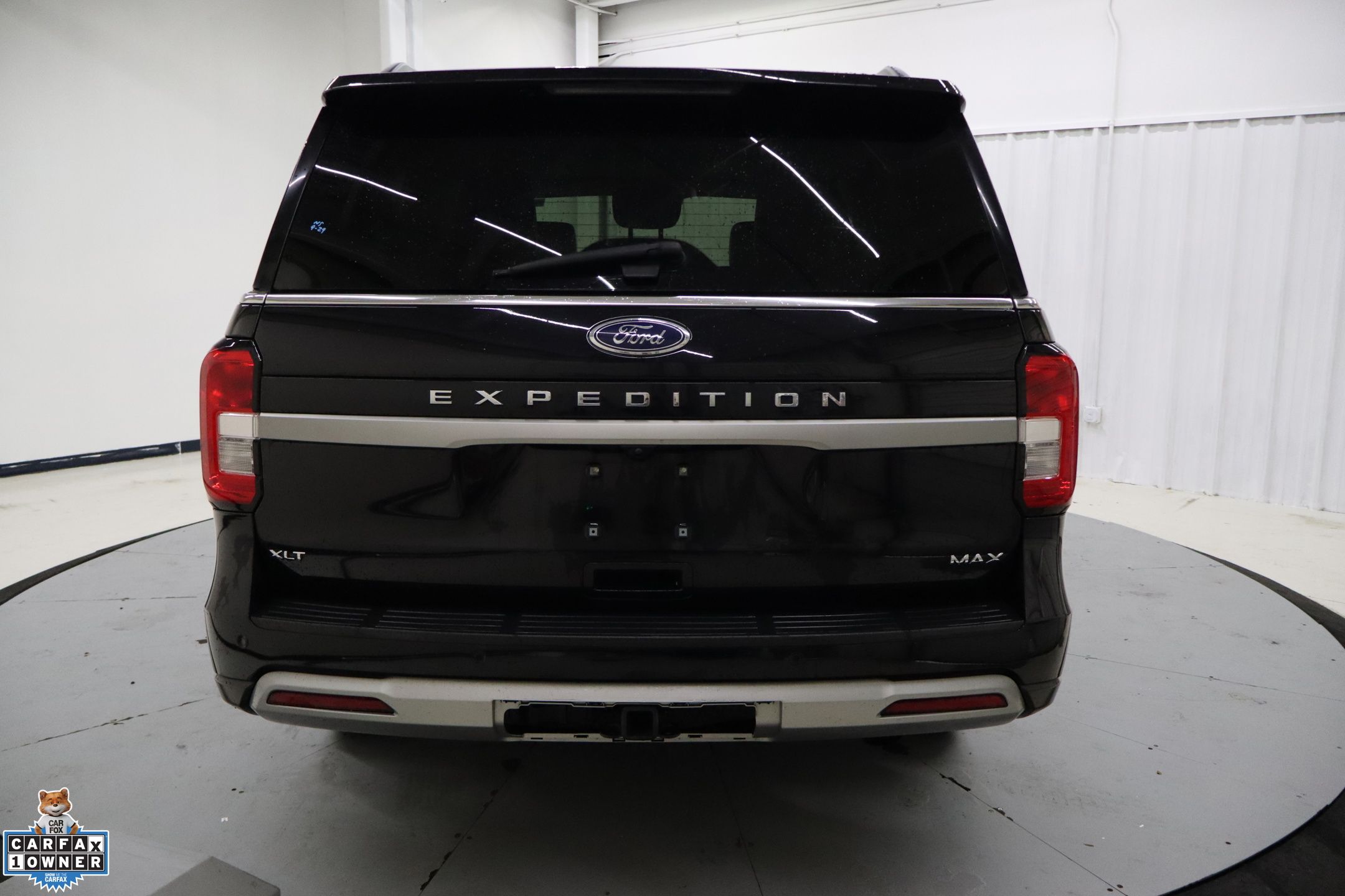 2024 Ford Expedition MAX XLT photo 3