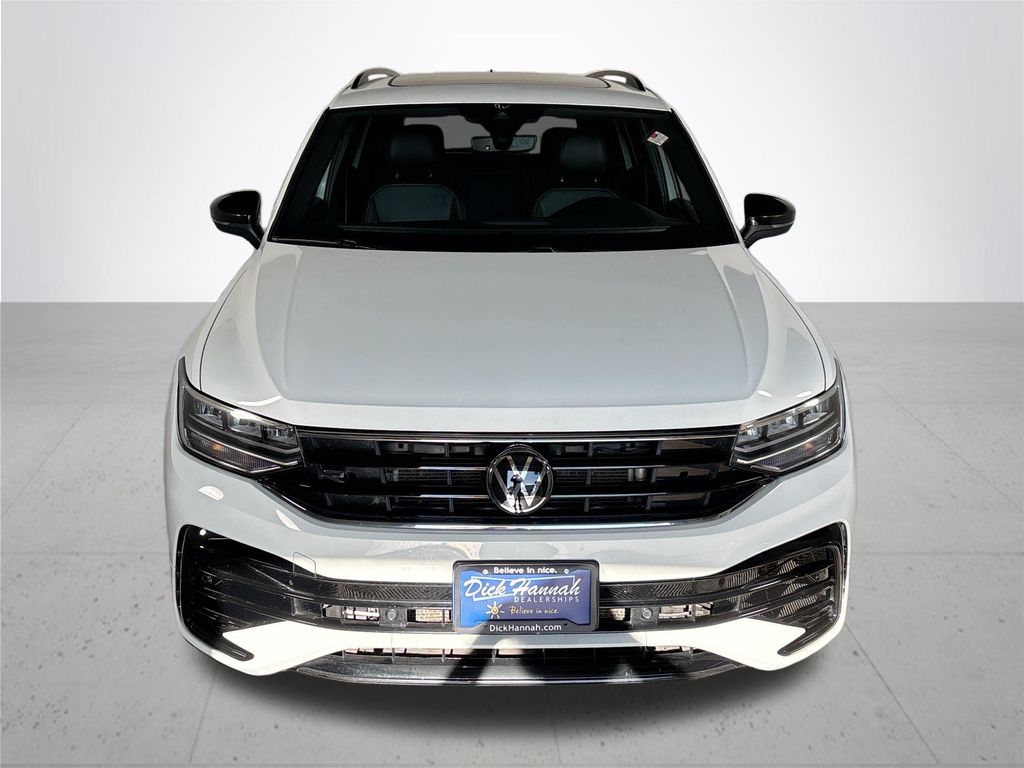 2022 Volkswagen Tiguan SE R-Line Black photo 3