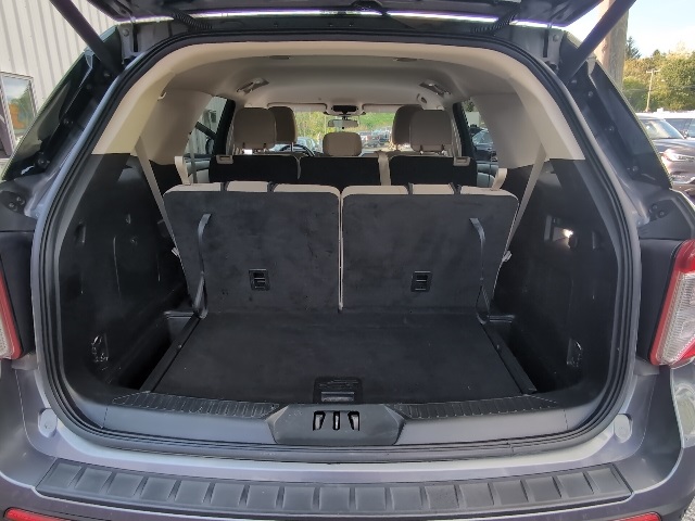 2022 Ford Explorer XLT photo 45