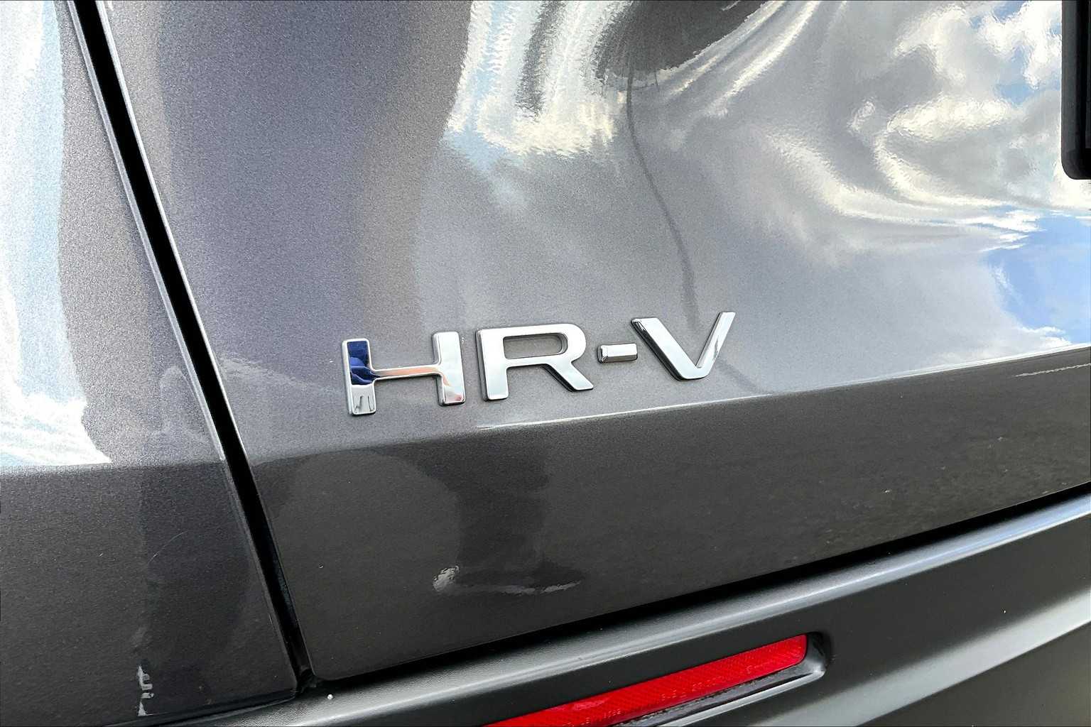 2023 Honda HR-V LX photo 9