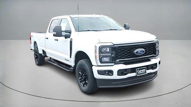2026 Ford F-350 Super Duty XL's photo