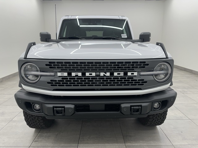2025 Ford Bronco Badlands photo 6