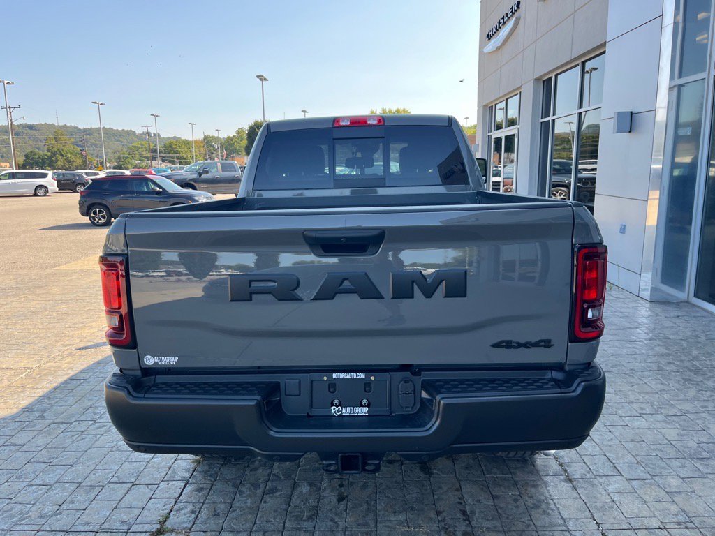 2026 Ram 3500 Tradesman photo 4