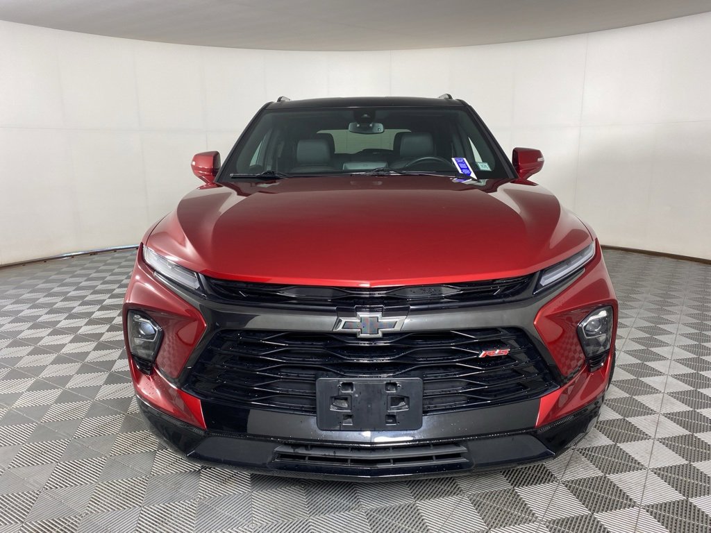 2023 Chevrolet Blazer RS photo 2
