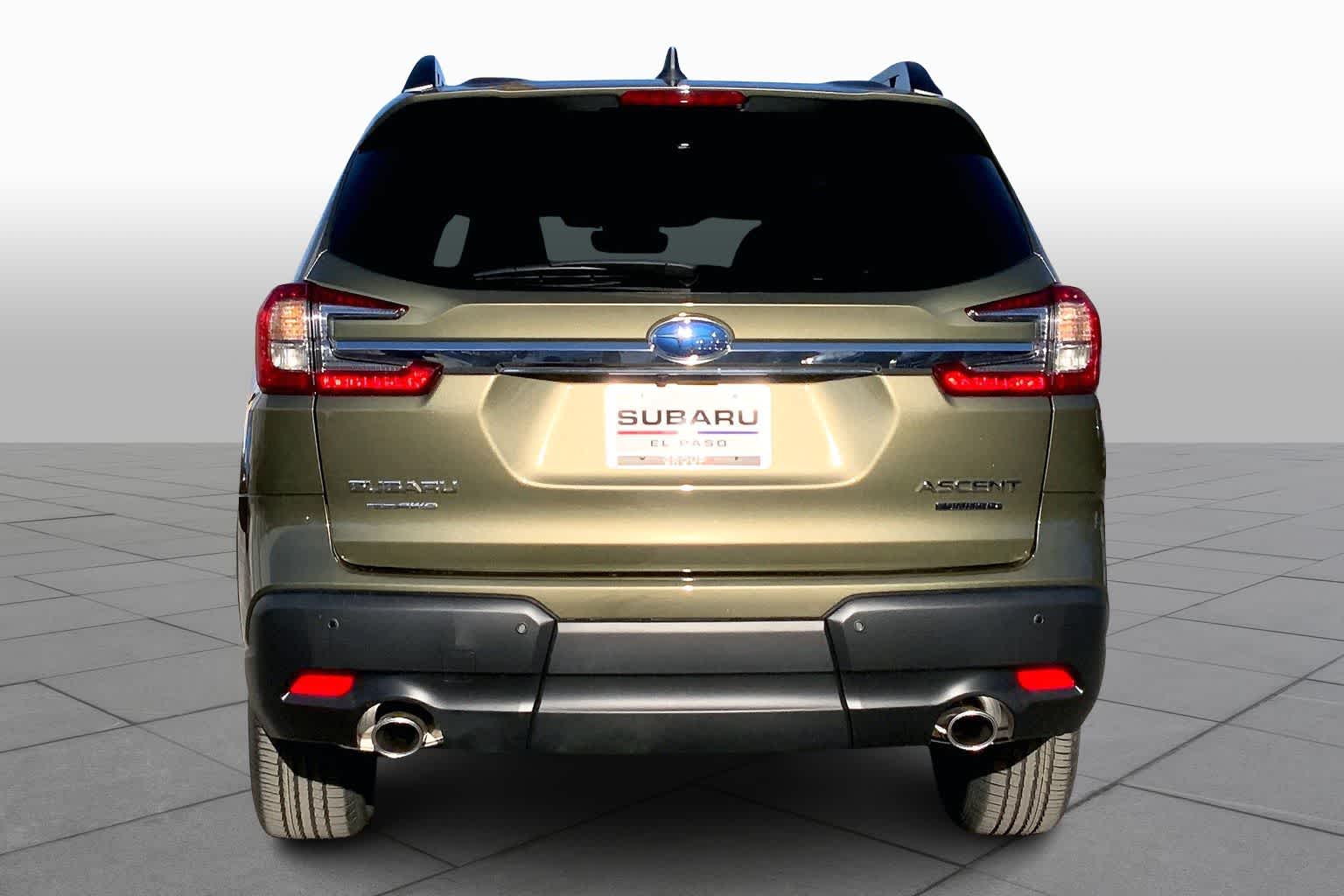 2026 Subaru Ascent Limited photo 4