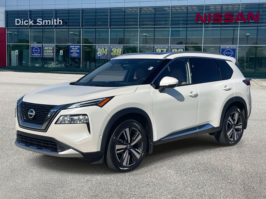 2023 Nissan Rogue Platinum photo 3