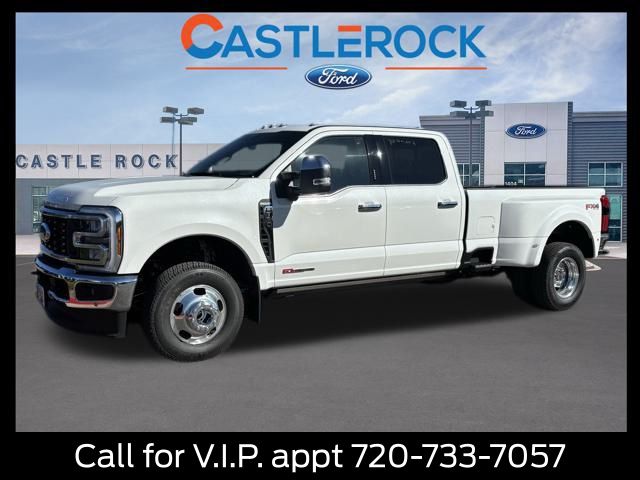 2026 Ford F-350 Super Duty King Ranch's photo