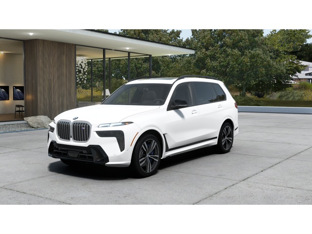 2026 BMW X7 M60i's photo