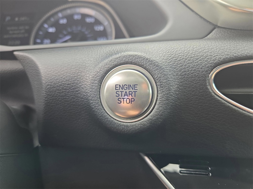2022 Hyundai Sonata SEL photo 22
