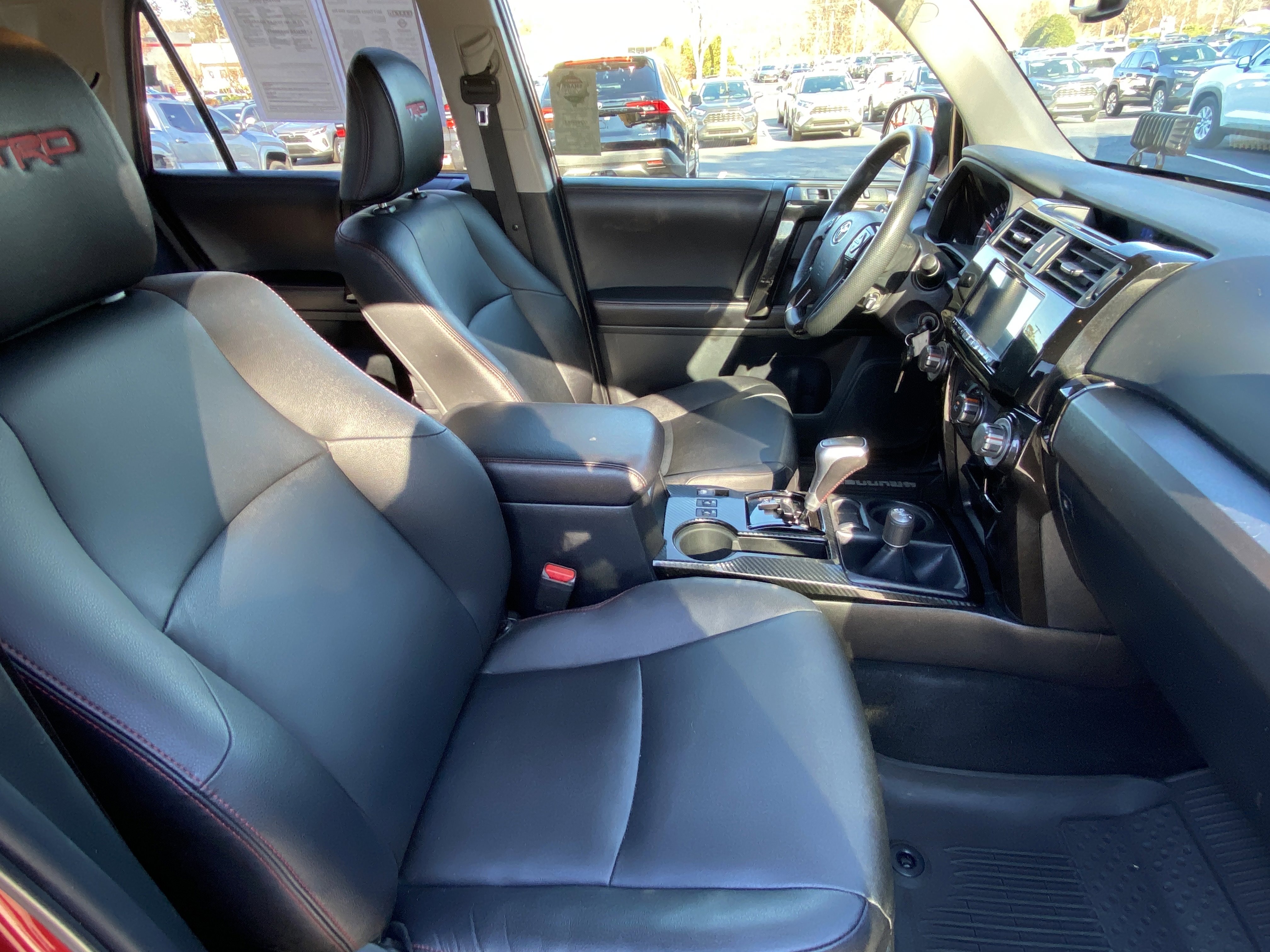 2017 Toyota 4Runner TRD Pro photo 2