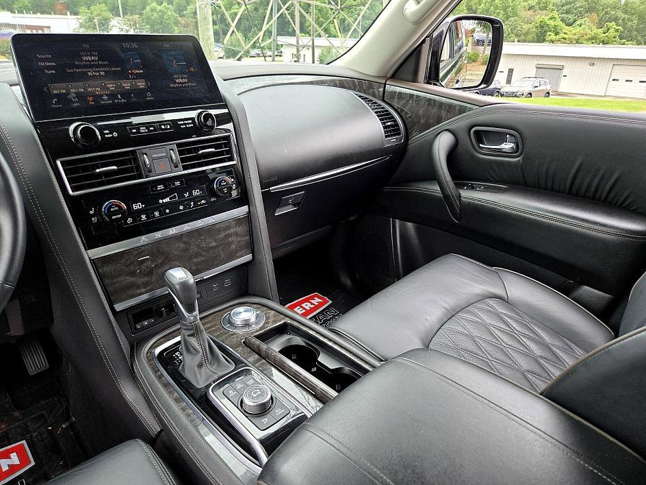 2024 Nissan Armada Platinum photo 13