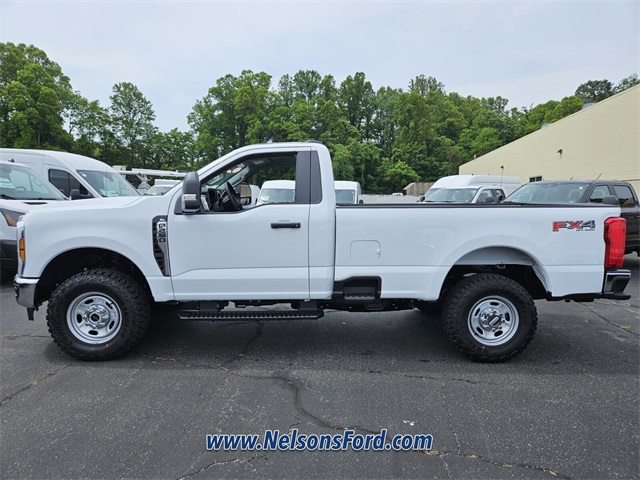 2025 Ford F-250 photo 4