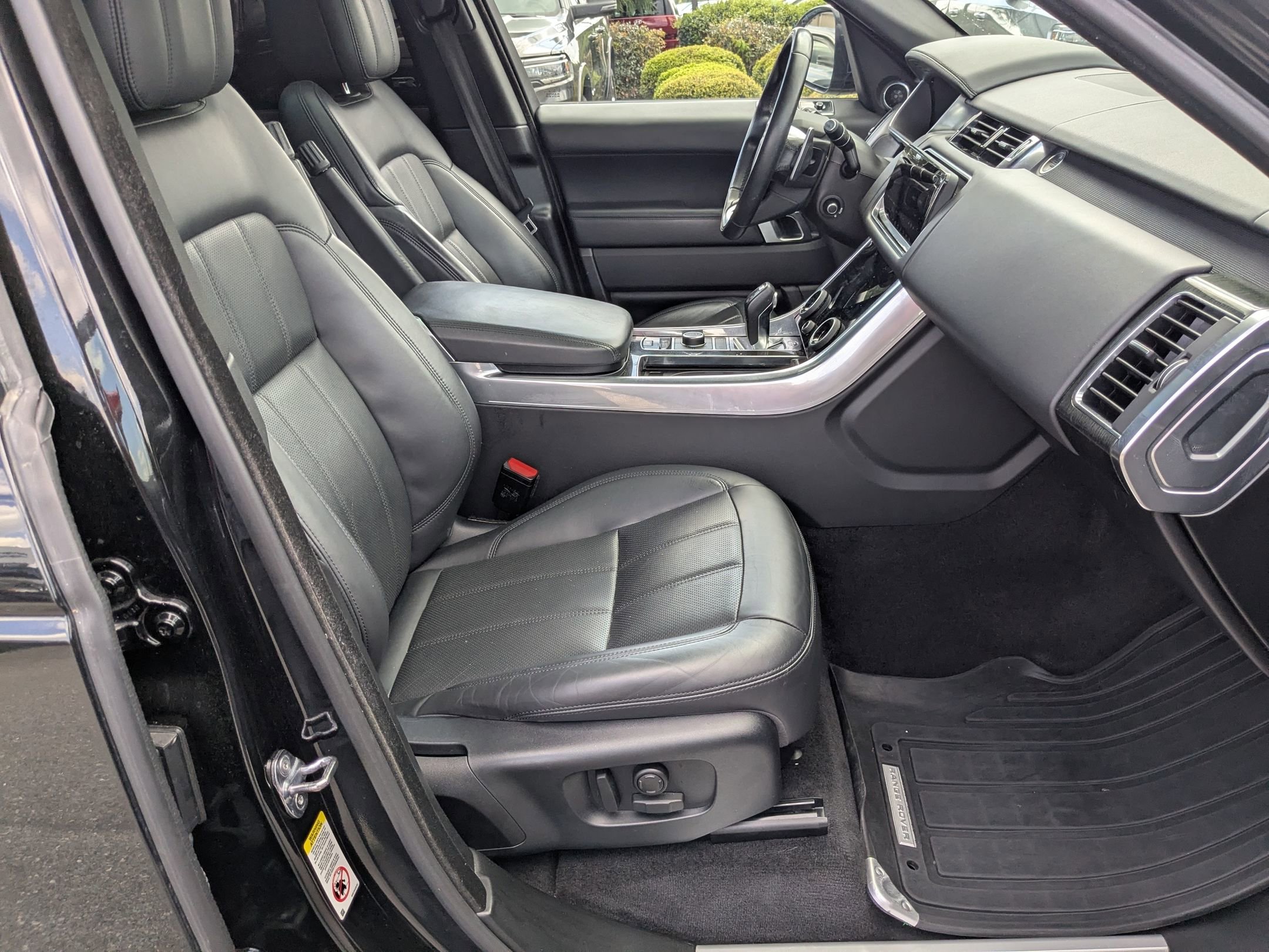 2020 Land Rover Range Rover Sport HSE Dynamic photo 38