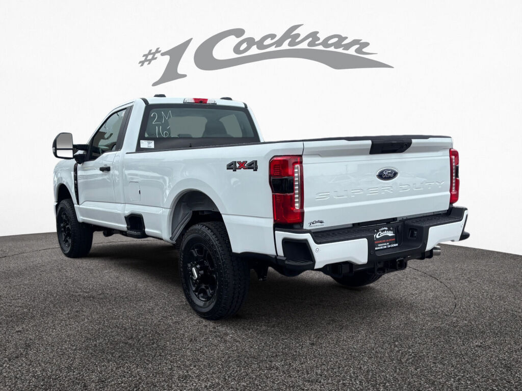 2025 Ford F-350 XL photo 5