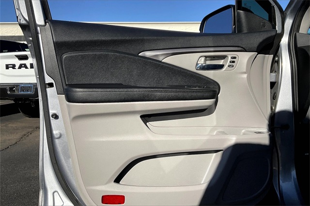 2022 Honda Pilot Special Edition photo 18